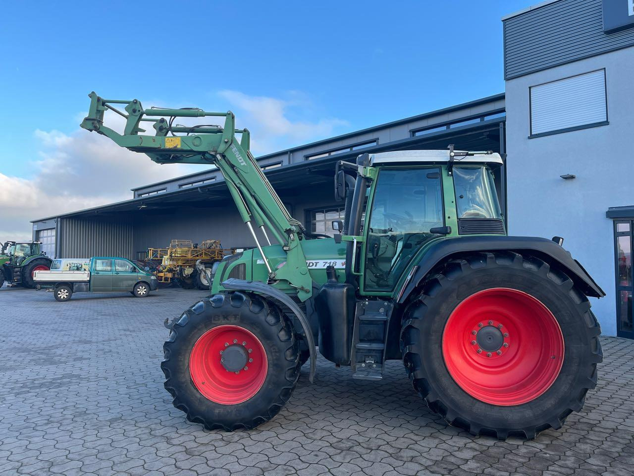 Fendt 718 Vario TMS - جرار: صور 1 Fendt 718 Vario TMS - جرار: صور 1