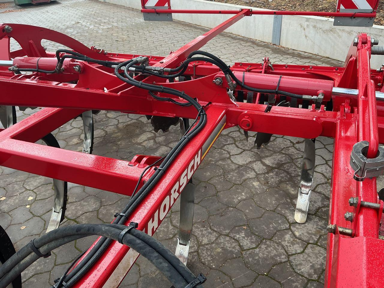 Horsch Terano 4 FX - مسلفة: صور 4 Horsch Terano 4 FX - مسلفة: صور 4