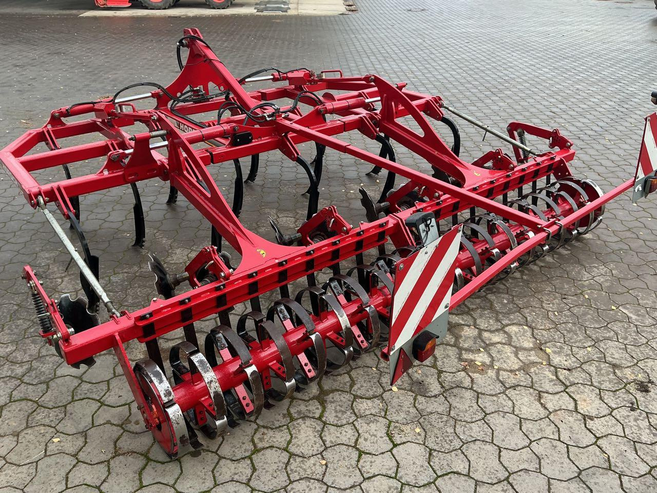 Horsch Terano 4 FX - مسلفة: صور 3 Horsch Terano 4 FX - مسلفة: صور 3