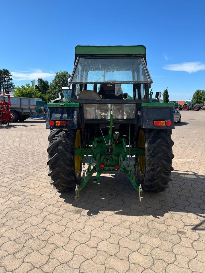 John Deere 2130 S - جرار: صور 4 John Deere 2130 S - جرار: صور 4