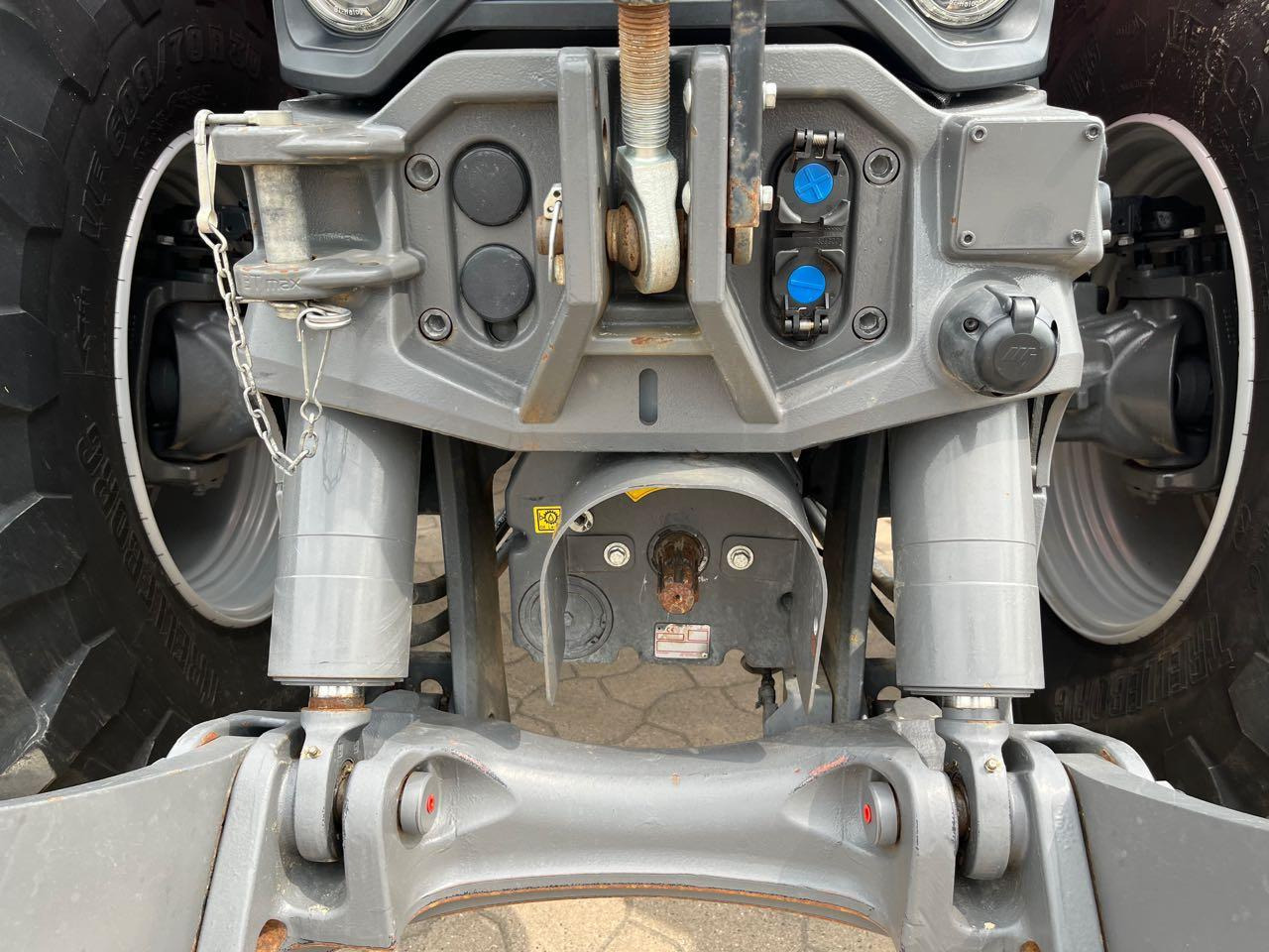 Massey Ferguson 8S.265 Dyna-VT Exclusive - جرار: صور 5 Massey Ferguson 8S.265 Dyna-VT Exclusive - جرار: صور 5