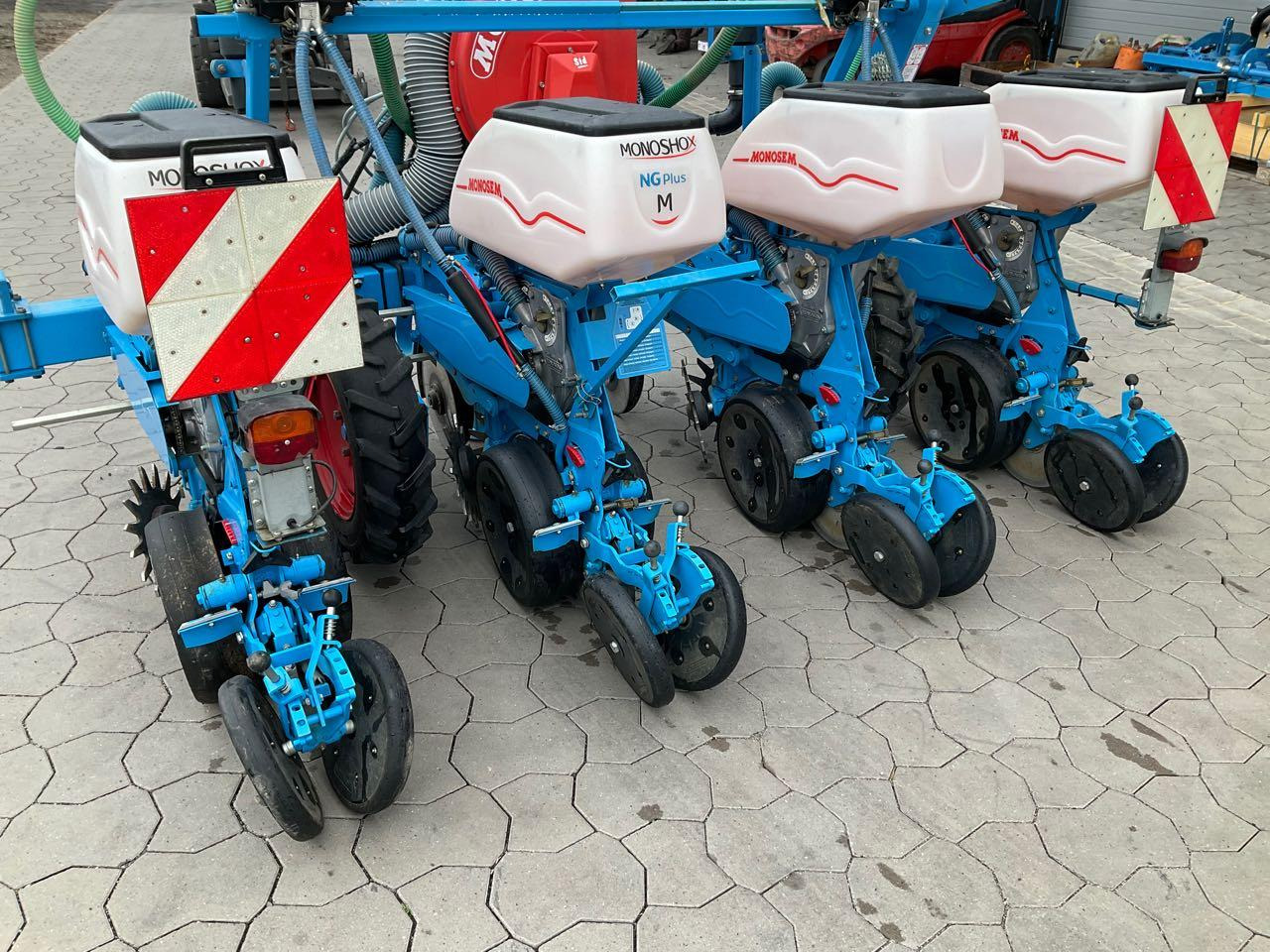 Monosem NG Plus - وضع البذور فى خطوط: صور 3 Monosem NG Plus - وضع البذور فى خطوط: صور 3