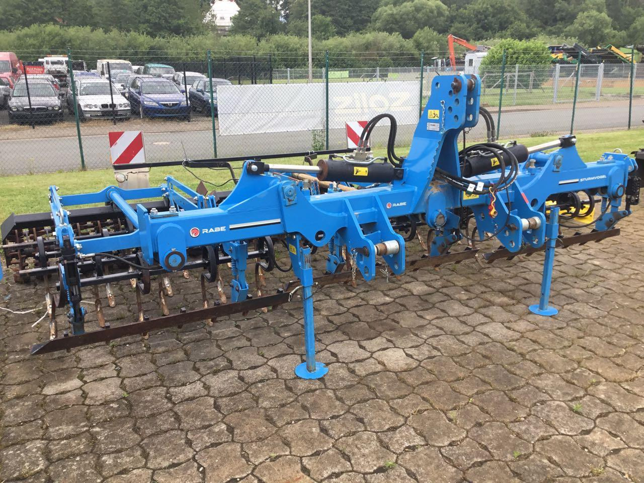 Rabe Sturmvogel 4501 LS - الة بذر: صور 4 Rabe Sturmvogel 4501 LS - الة بذر: صور 4