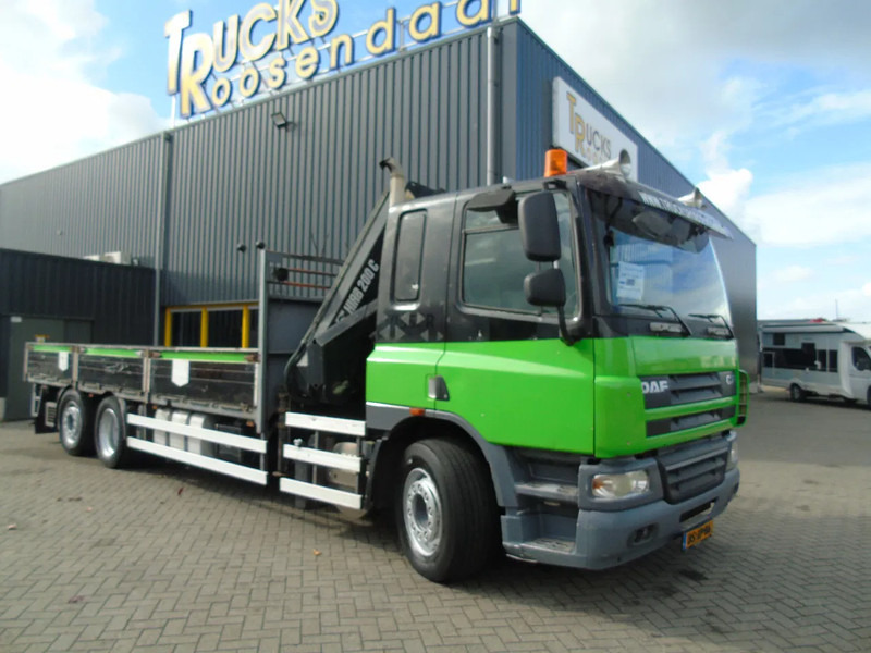 DAF CF 75.310 + HIAB 200 C5 + MANUAL + REMOTE + 6X2 STEERING - شاحنة كرين: صور 2 DAF CF 75.310 + HIAB 200 C5 + MANUAL + REMOTE + 6X2 STEERING - شاحنة كرين: صور 2