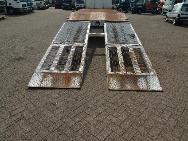 DAF CF 85.430 + RAMPS HYDRO + 6x2 - شاحنة نقل سيارات شاحنة: صور 4 DAF CF 85.430 + RAMPS HYDRO + 6x2 - شاحنة نقل سيارات شاحنة: صور 4
