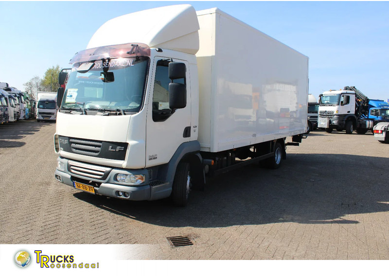 DAF LF 45.160 + EURO 5 + LIFT +MANUAL + 7.5T - بصندوق مغلق شاحنة: صور 1 DAF LF 45.160 + EURO 5 + LIFT +MANUAL + 7.5T - بصندوق مغلق شاحنة: صور 1