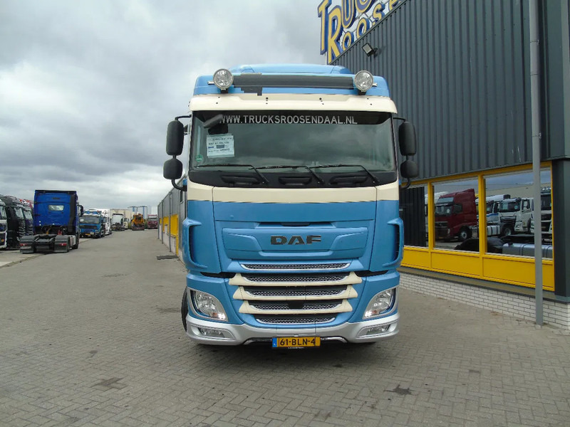 DAF XF 430 + EURO 6 - شاحنة جرار: صور 2 DAF XF 430 + EURO 6 - شاحنة جرار: صور 2