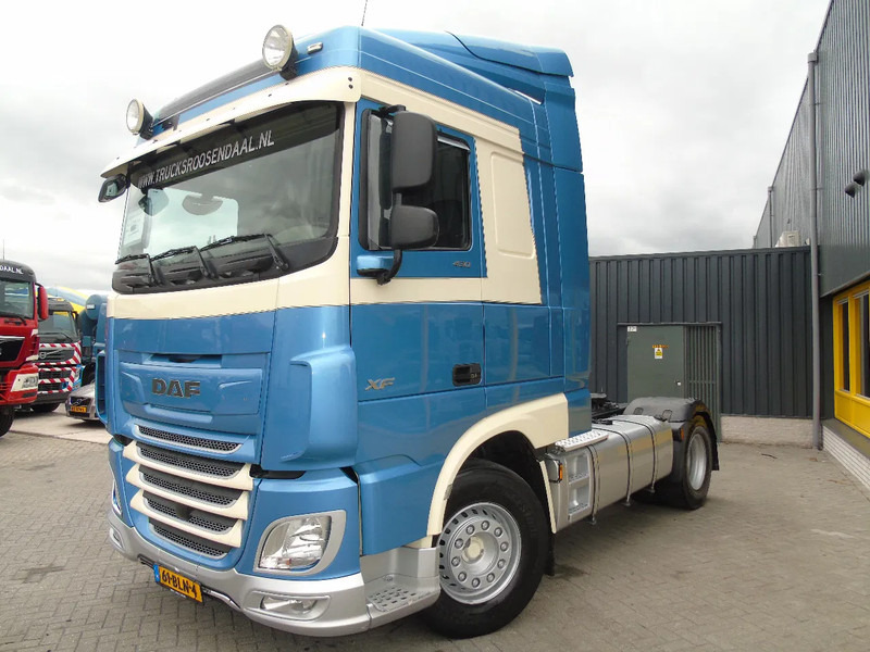 DAF XF 430 + EURO 6 - شاحنة جرار: صور 3 DAF XF 430 + EURO 6 - شاحنة جرار: صور 3