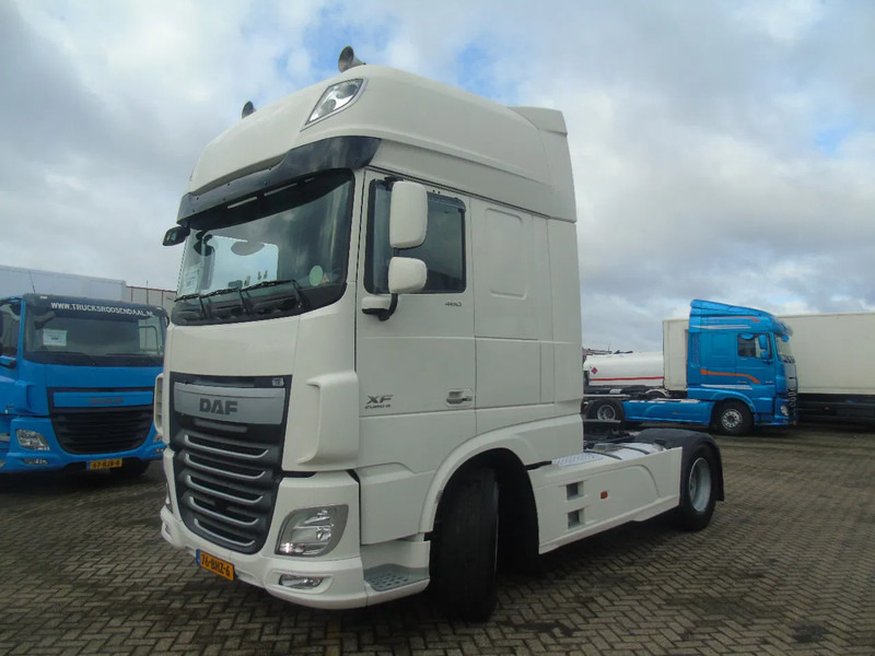 DAF XF 460 + EURO 6 + SSC - شاحنة جرار: صور 2 DAF XF 460 + EURO 6 + SSC - شاحنة جرار: صور 2