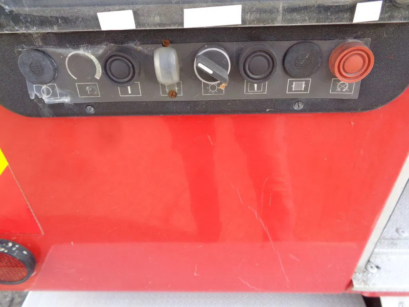 المطافئ Iveco 135-17 Manual + Firetruck: صور 17