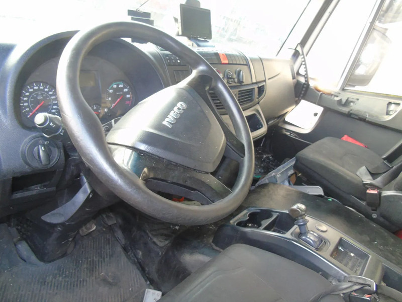 Iveco Eurocargo 120E22 + BROKEN ENGINE + EURO 6 - بصندوق مغلق شاحنة: صور 5 Iveco Eurocargo 120E22 + BROKEN ENGINE + EURO 6 - بصندوق مغلق شاحنة: صور 5