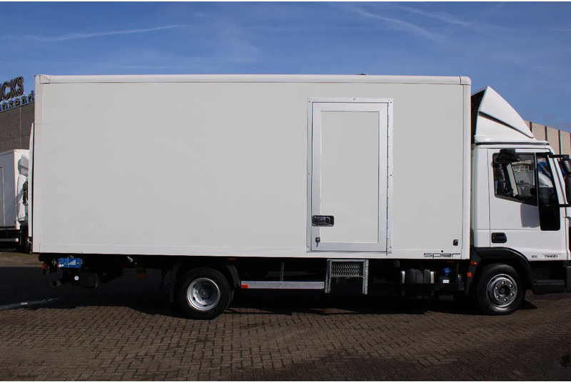 Iveco Eurocargo 75E21 + euro 6 + manual + 7.5t - بصندوق مغلق شاحنة: صور 5 Iveco Eurocargo 75E21 + euro 6 + manual + 7.5t - بصندوق مغلق شاحنة: صور 5