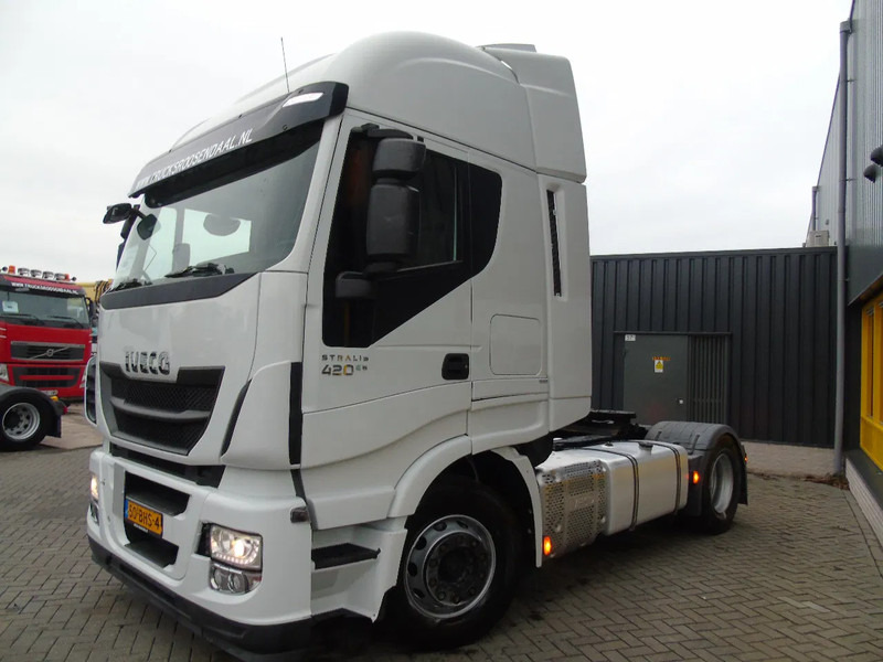Iveco Stralis 420 + EURO 6 + SPOILER - شاحنة جرار: صور 3 Iveco Stralis 420 + EURO 6 + SPOILER - شاحنة جرار: صور 3