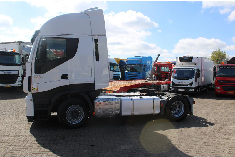 Iveco Stralis 500 + RETARDER + euro 6 - شاحنة جرار: صور 4 Iveco Stralis 500 + RETARDER + euro 6 - شاحنة جرار: صور 4