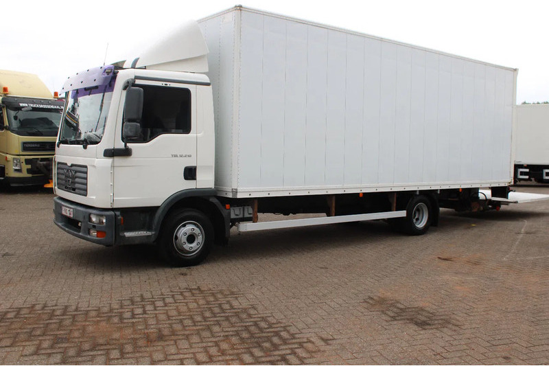 بصندوق مغلق شاحنة MAN TGL 12.210 + LIFT + MANUAL: صور 9