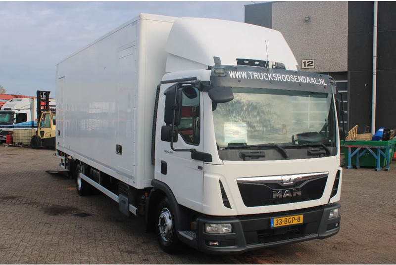 MAN TGL reserved 12.180 + EURO 6 + 12T - بصندوق مغلق شاحنة: صور 3 MAN TGL reserved 12.180 + EURO 6 + 12T - بصندوق مغلق شاحنة: صور 3