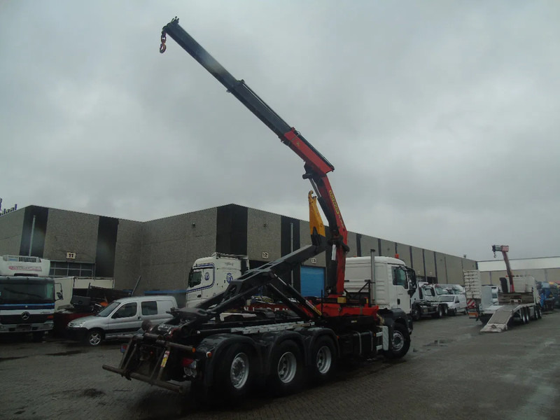 MAN TGS 35.440 + PALFINGER 24500 + 8X4 + EURO 5 + REMOTE - شاحنة كرين: صور 5 MAN TGS 35.440 + PALFINGER 24500 + 8X4 + EURO 5 + REMOTE - شاحنة كرين: صور 5