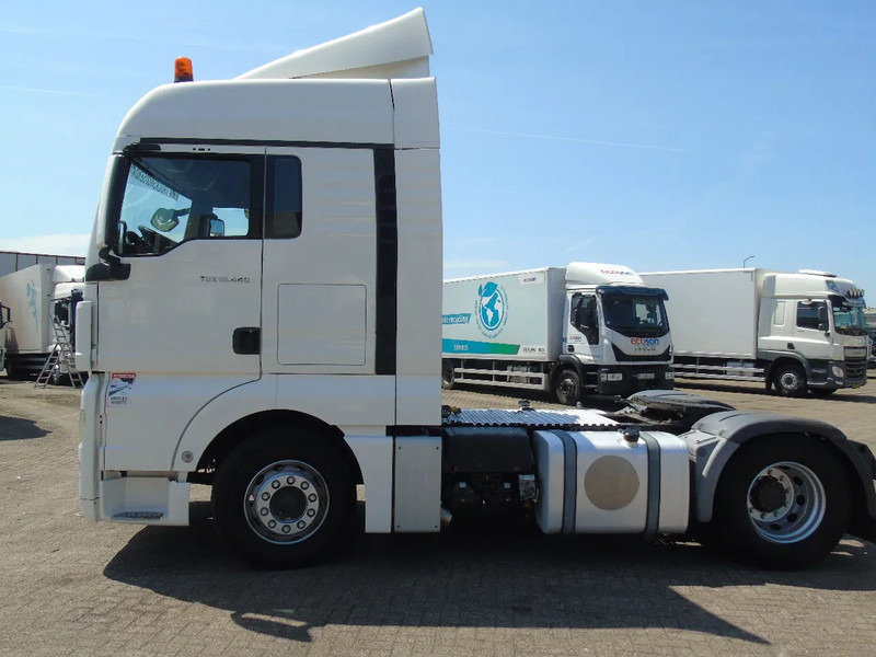 MAN TGX 18.440 + EURO 5 + SPOILER - شاحنة جرار: صور 3 MAN TGX 18.440 + EURO 5 + SPOILER - شاحنة جرار: صور 3