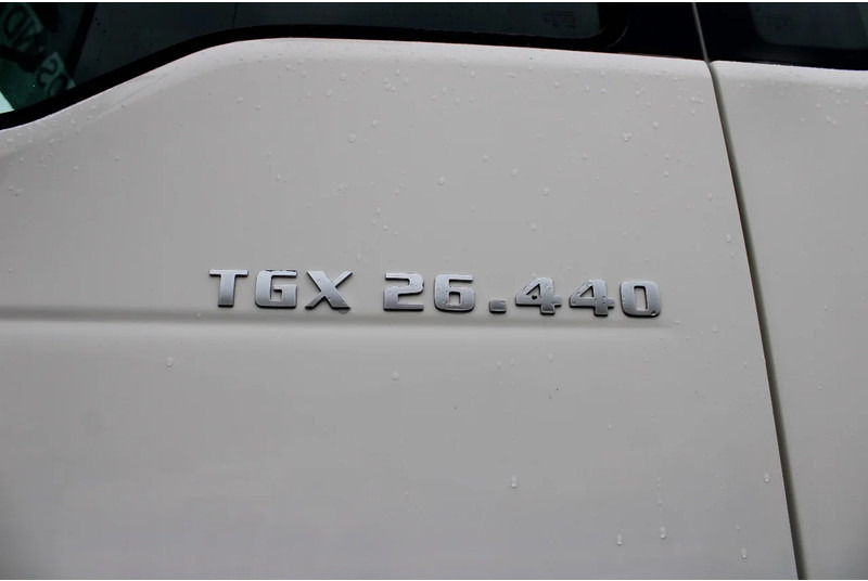 MAN TGX 26.440 + EURO 5 + Right Hand Drive - شاحنات مسطحة: صور 4 MAN TGX 26.440 + EURO 5 + Right Hand Drive - شاحنات مسطحة: صور 4