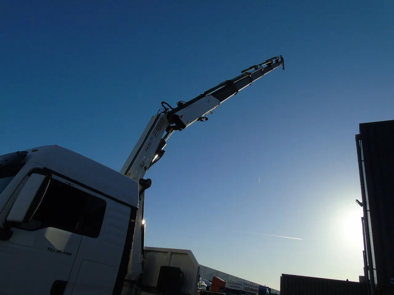 MAN TGX 26.440 + FASSI 455A.2.26 + EURO 6 + 6X2 + REMOTE - شاحنة كرين: صور 4 MAN TGX 26.440 + FASSI 455A.2.26 + EURO 6 + 6X2 + REMOTE - شاحنة كرين: صور 4