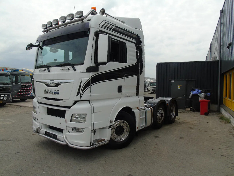 MAN TGX 26.480 + 6x2 + retarder + euro 6 - شاحنة جرار: صور 3 MAN TGX 26.480 + 6x2 + retarder + euro 6 - شاحنة جرار: صور 3
