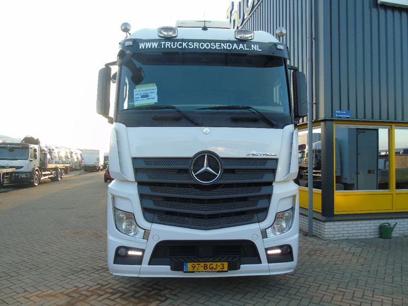 Mercedes-Benz Actros 1942 + EURO 6 - شاحنة جرار: صور 4 Mercedes-Benz Actros 1942 + EURO 6 - شاحنة جرار: صور 4