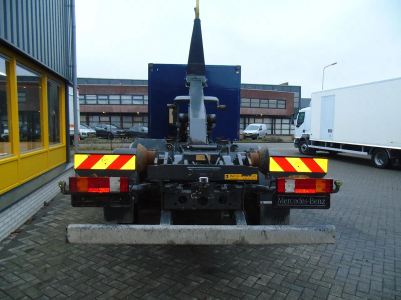 Mercedes-Benz Actros 2632 + PALFINGER + 6X2 + EURO 5 - شاحنة ذات الخطاف: صور 5 Mercedes-Benz Actros 2632 + PALFINGER + 6X2 + EURO 5 - شاحنة ذات الخطاف: صور 5