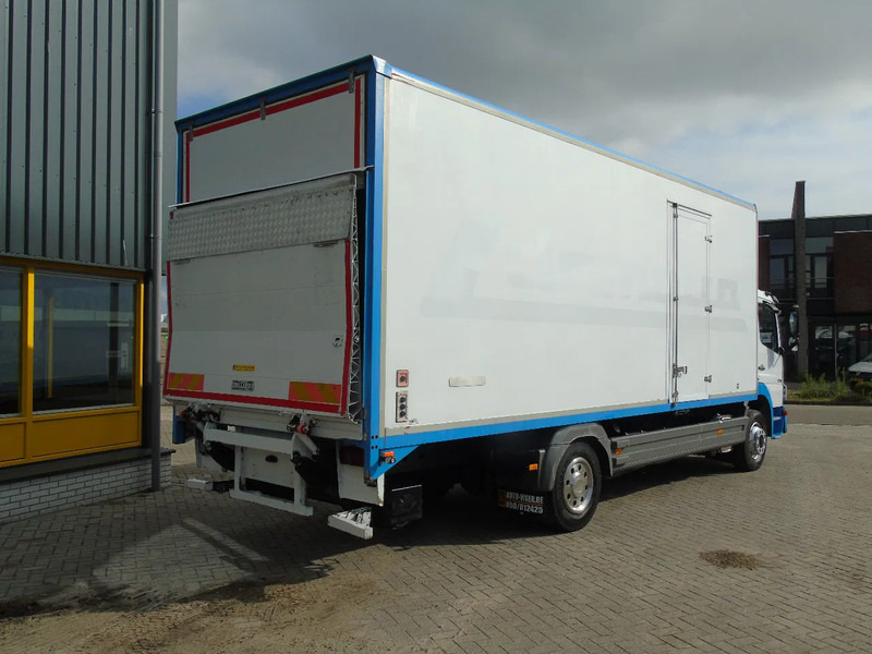 Mercedes-Benz Atego 1218 + euro 5 + lift - بصندوق مغلق شاحنة: صور 4 Mercedes-Benz Atego 1218 + euro 5 + lift - بصندوق مغلق شاحنة: صور 4
