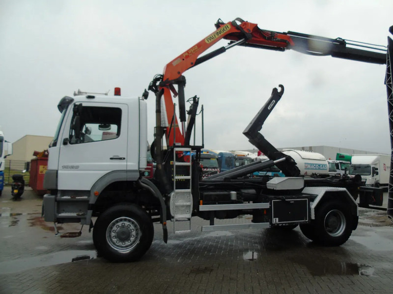 Mercedes-Benz Atego 1928 + 4x4 + PALFINGER PK11.500 + pallift + MANUAL + SPRING - شاحنة كرين: صور 5 Mercedes-Benz Atego 1928 + 4x4 + PALFINGER PK11.500 + pallift + MANUAL + SPRING - شاحنة كرين: صور 5