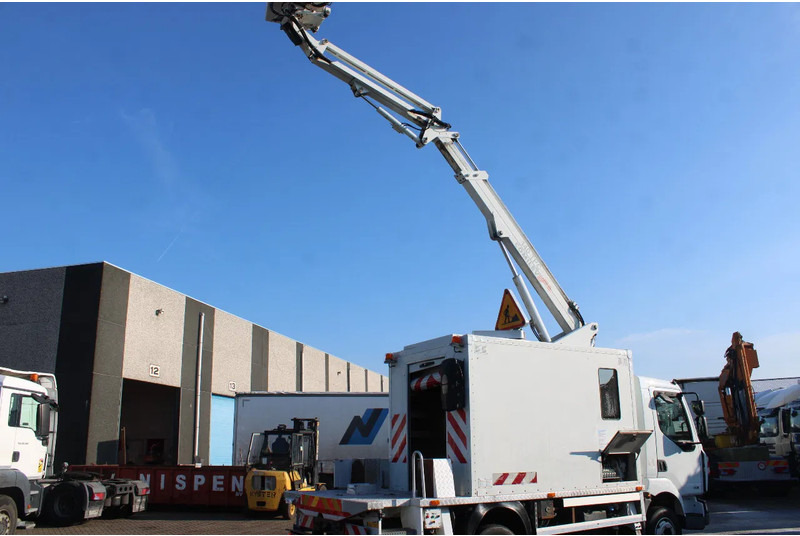 Renault Midlum 220 + 14METER + EURO 5 - شاحنة: صور 4 Renault Midlum 220 + 14METER + EURO 5 - شاحنة: صور 4