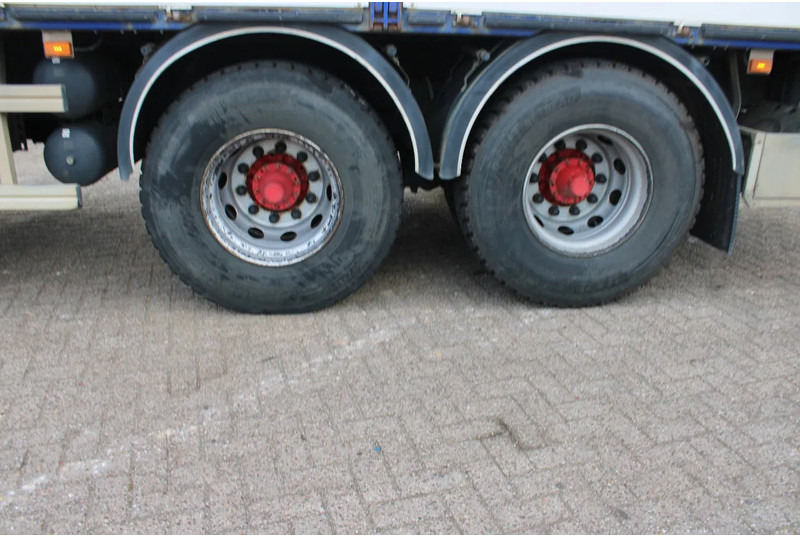 Scania G440 hiab 166-4 hipro + 6x4 + manual - شاحنة كرين: صور 5 Scania G440 hiab 166-4 hipro + 6x4 + manual - شاحنة كرين: صور 5