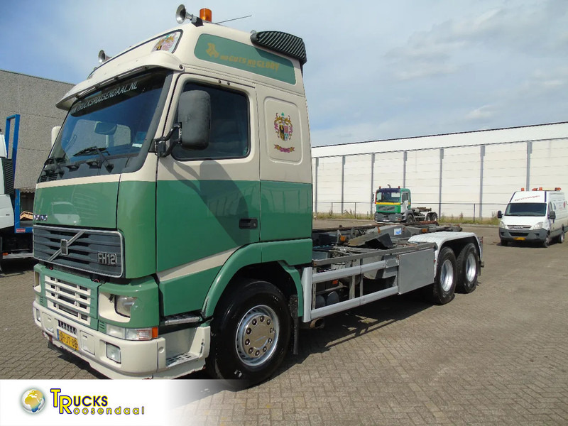 Volvo FH 12.420 + 6X2 + EURO 2 + MANUAL - شاحنة - نظام الكابلات: صور 1 Volvo FH 12.420 + 6X2 + EURO 2 + MANUAL - شاحنة - نظام الكابلات: صور 1