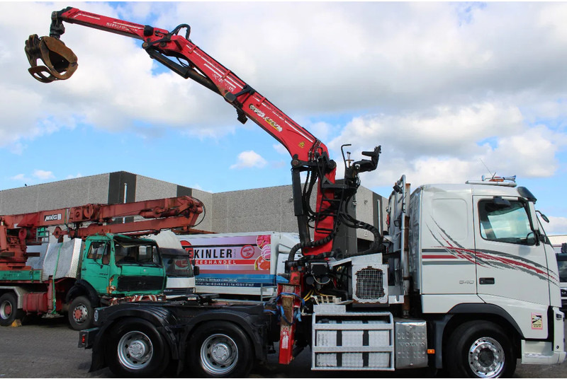 Volvo FH 16.540 + 6x4 EURO 5 + palfinger epsilon 30t/m + MANUAL - شاحنة جرار: صور 4 Volvo FH 16.540 + 6x4 EURO 5 + palfinger epsilon 30t/m + MANUAL - شاحنة جرار: صور 4