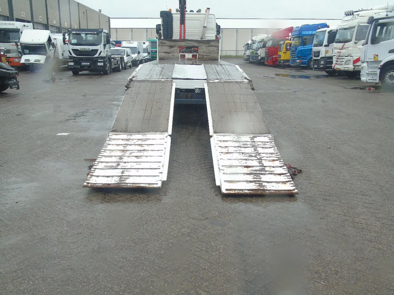 Volvo FH 460 + 8X4 + PALFINGER PK15500 + MANUAL + euro 5 - شاحنة نقل سيارات شاحنة, شاحنة كرين: صور 4 Volvo FH 460 + 8X4 + PALFINGER PK15500 + MANUAL + euro 5 - شاحنة نقل سيارات شاحنة, شاحنة كرين: صور 4