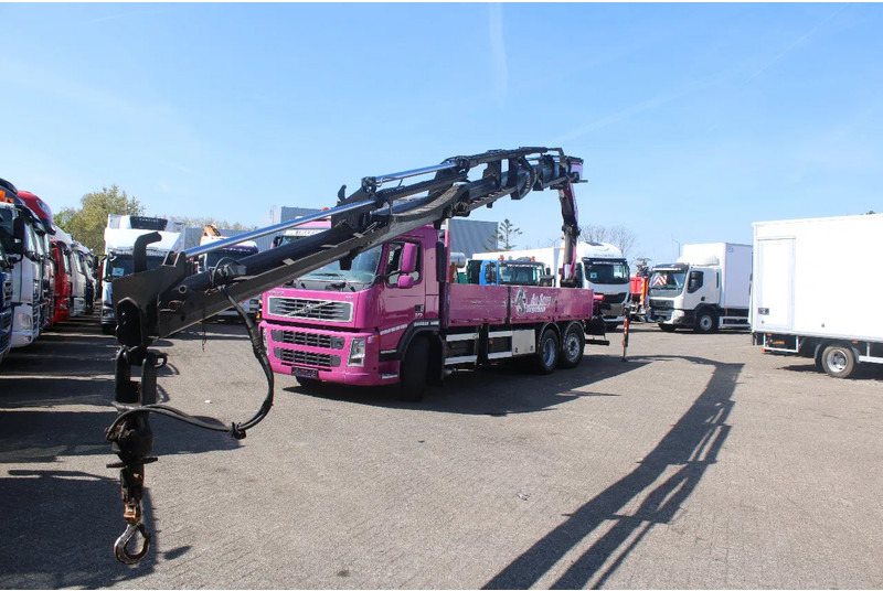 Volvo FM 370 + PALFINGER 23002 /6EXT + REMOTE + 6X2 STEERING - شاحنة كرين: صور 3 Volvo FM 370 + PALFINGER 23002 /6EXT + REMOTE + 6X2 STEERING - شاحنة كرين: صور 3
