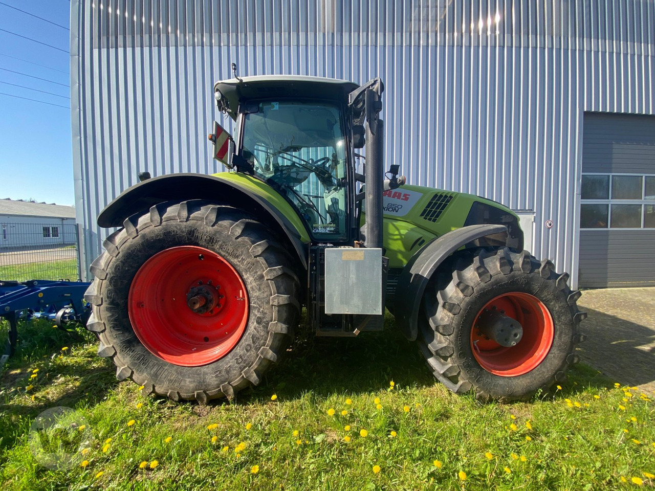 CLAAS Axion 850 - جرار: صور 3 CLAAS Axion 850 - جرار: صور 3