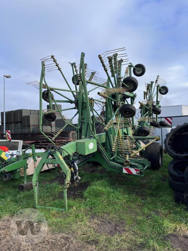 Krone Swadro 1400 - لمّامَة القش: صور 2 Krone Swadro 1400 - لمّامَة القش: صور 2