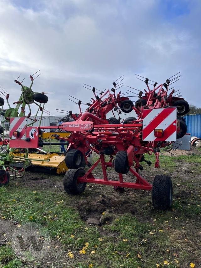 Kuhn GF 10802 - لمّامَة القش: صور 5 Kuhn GF 10802 - لمّامَة القش: صور 5