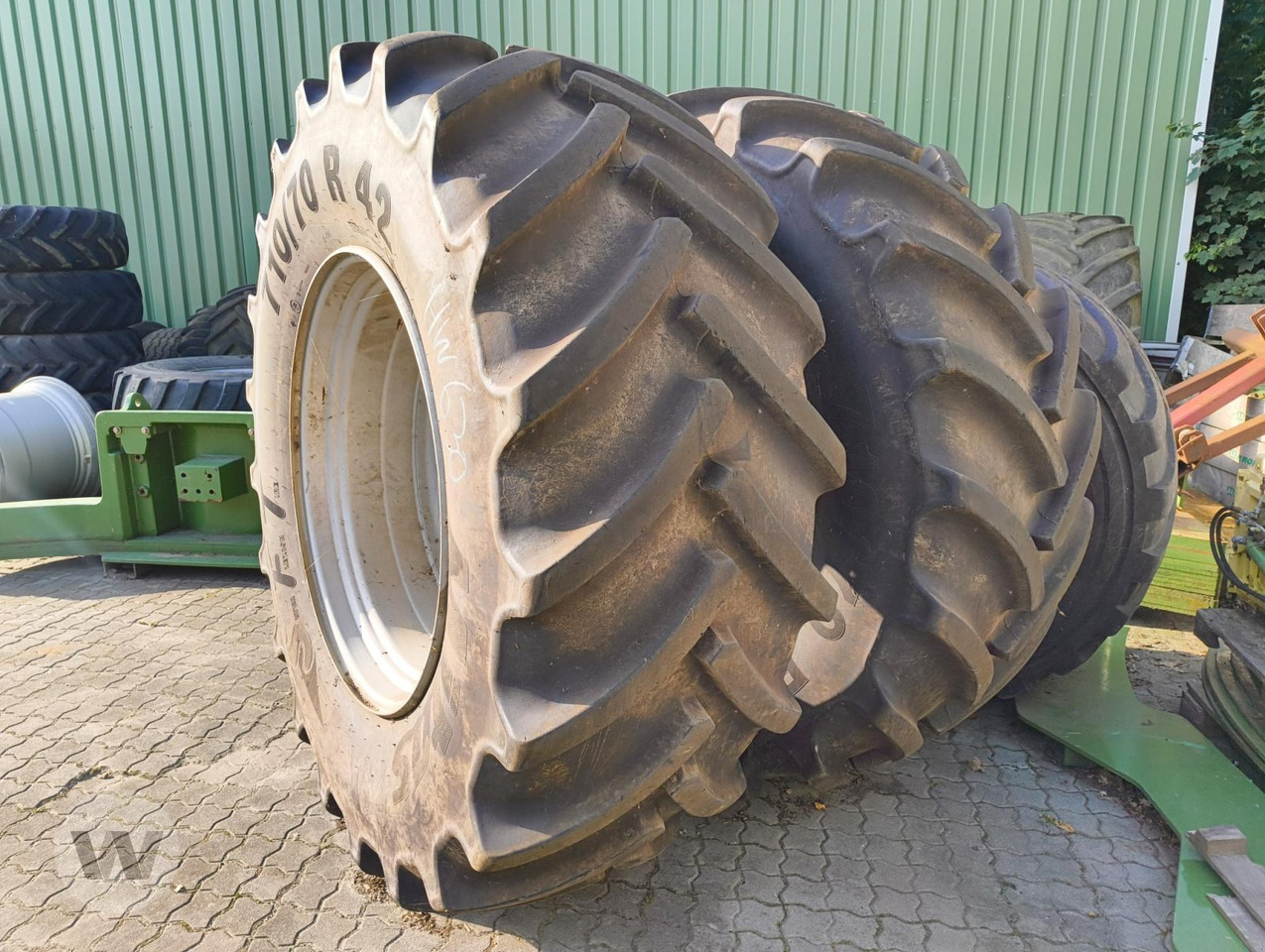 Mitas 710/70 R 42 - عجلات: صور 1 Mitas 710/70 R 42 - عجلات: صور 1