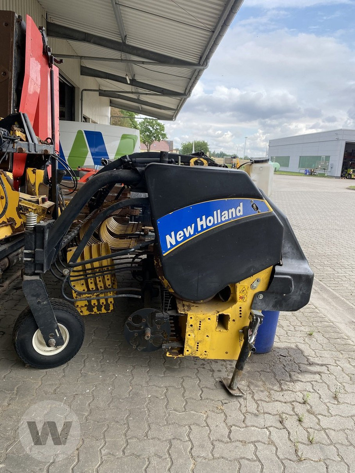 New Holland 270 FP - معدات حصادة الأعلاف: صور 3 New Holland 270 FP - معدات حصادة الأعلاف: صور 3