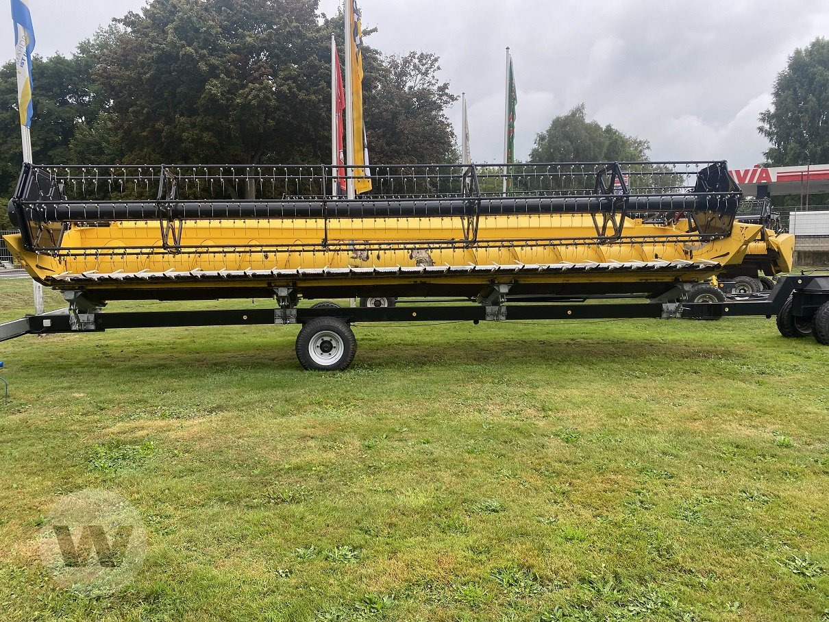 New Holland 760 CG VARIFEED - حصادة شاملة - الرأس: صور 1 New Holland 760 CG VARIFEED - حصادة شاملة - الرأس: صور 1