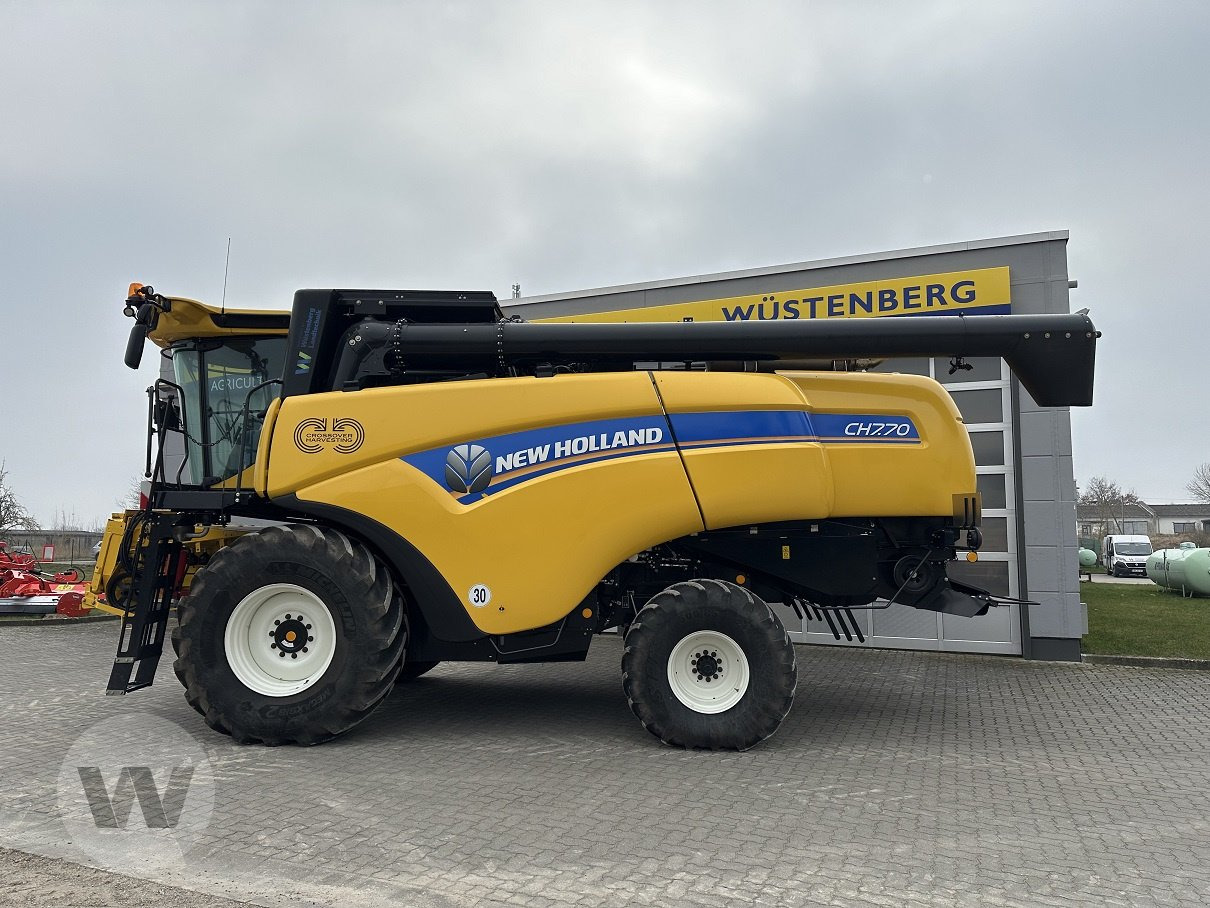 New Holland CH 7.70 - حصادة شاملة: صور 2 New Holland CH 7.70 - حصادة شاملة: صور 2