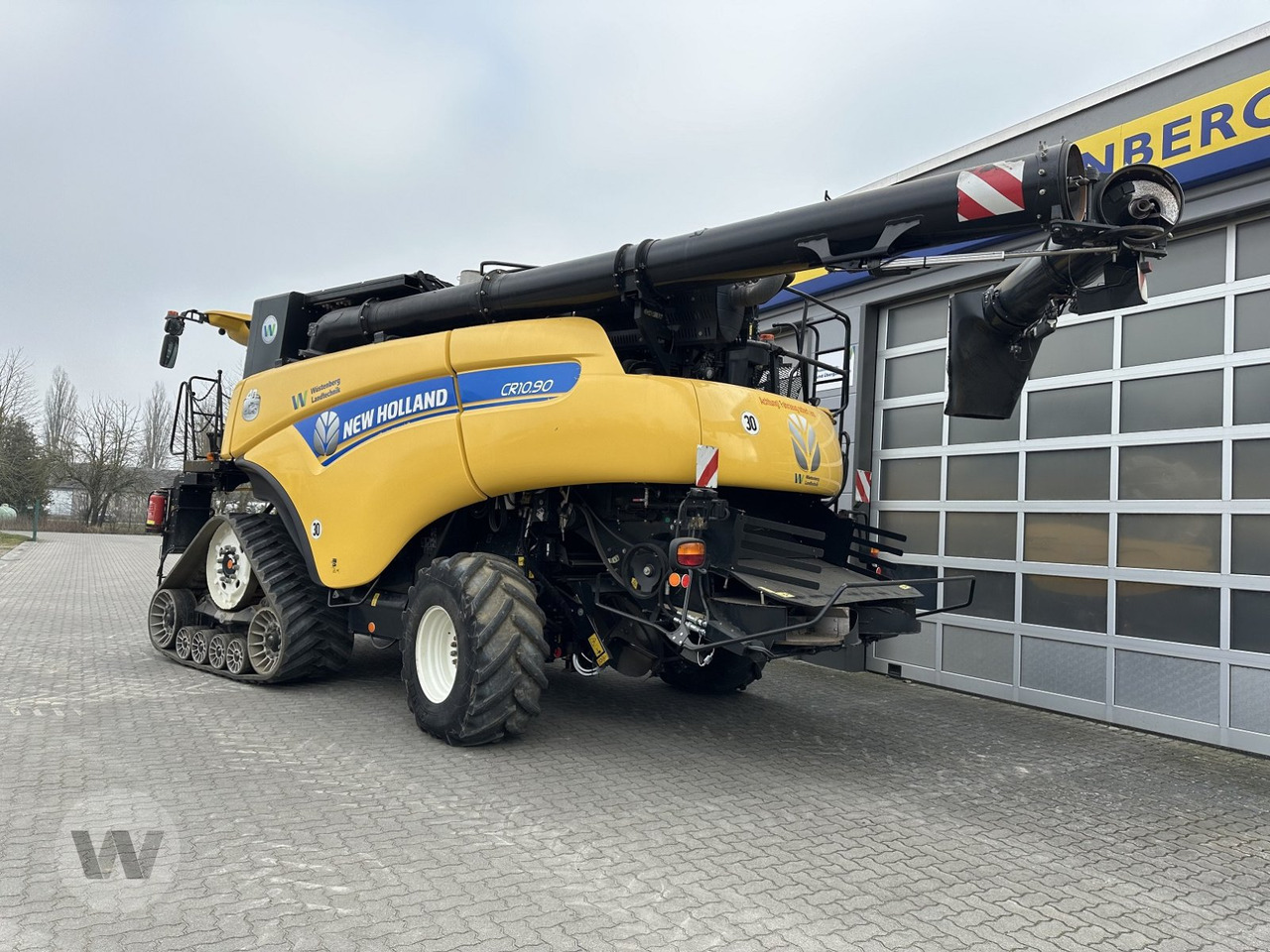 New Holland CR 10.90 - حصادة شاملة: صور 5 New Holland CR 10.90 - حصادة شاملة: صور 5