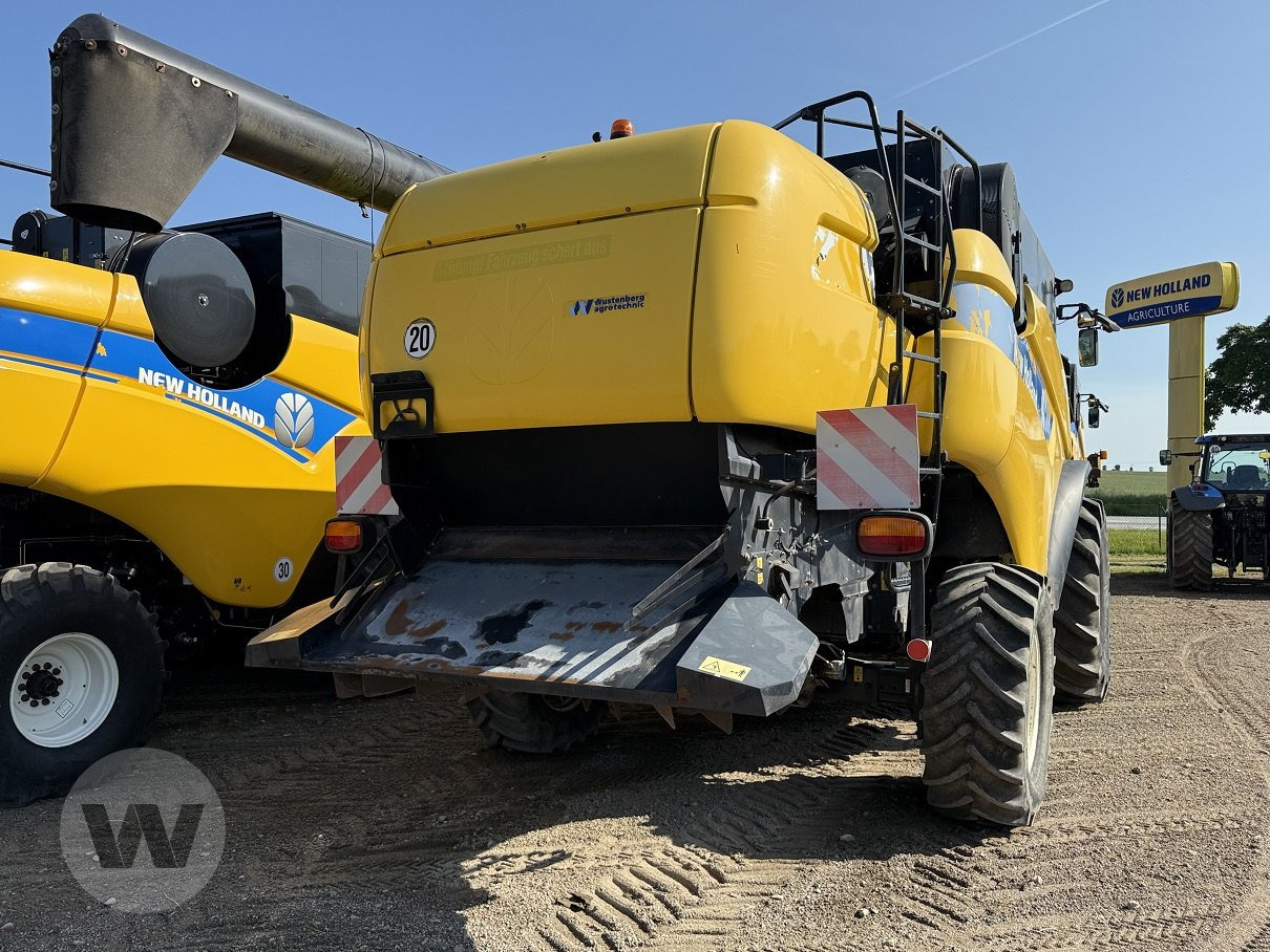 New Holland CX 8090 - حصادة شاملة: صور 5 New Holland CX 8090 - حصادة شاملة: صور 5