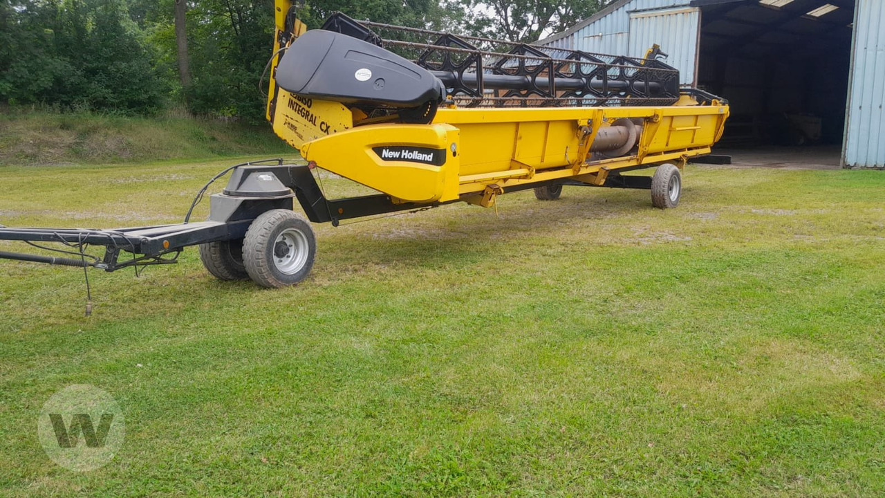 New Holland Schneidwerk 9,10 m - حصادة شاملة - الرأس: صور 1 New Holland Schneidwerk 9,10 m - حصادة شاملة - الرأس: صور 1