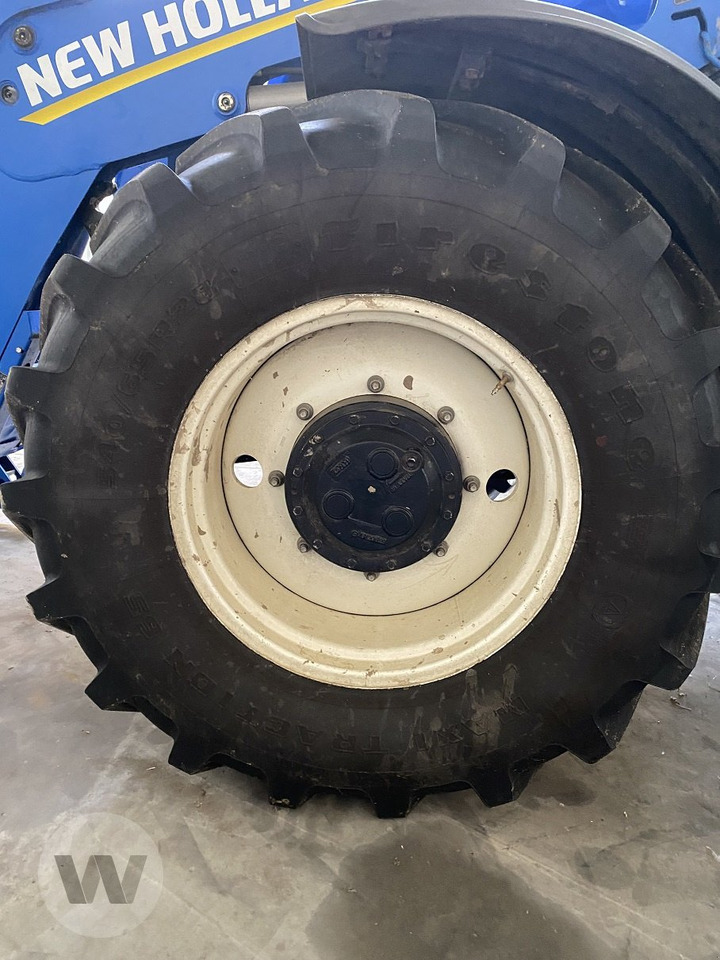 New Holland T 6.175 - جرار: صور 4 New Holland T 6.175 - جرار: صور 4