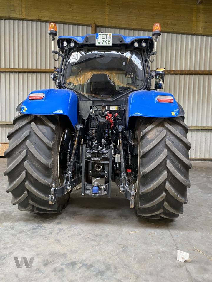 New Holland T 7.245 AC StageV - جرار: صور 2 New Holland T 7.245 AC StageV - جرار: صور 2