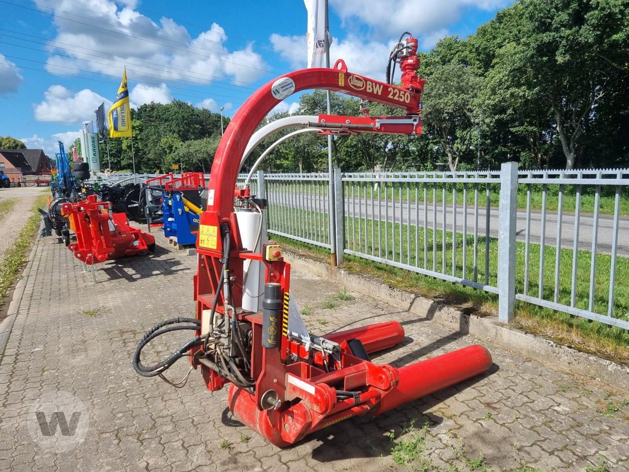 Vicon BW 2250 C - معدة تغليف البالات: صور 1 Vicon BW 2250 C - معدة تغليف البالات: صور 1