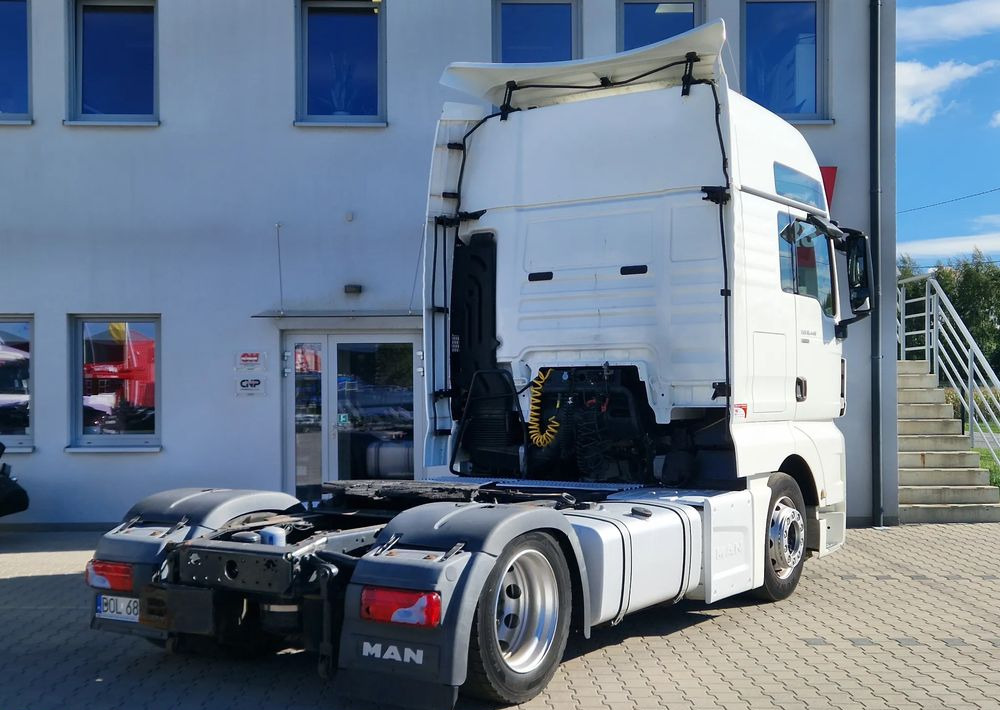 MAN TGX 18.440 XXL LOW DECK Automat - شاحنة جرار: صور 4 MAN TGX 18.440 XXL LOW DECK Automat - شاحنة جرار: صور 4