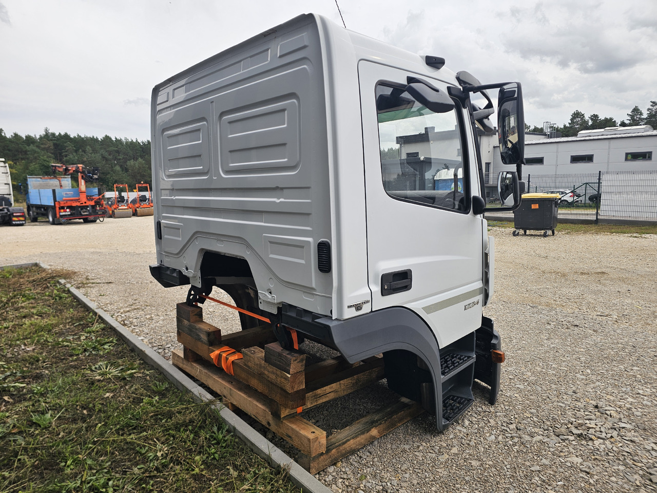 MERCEDES-BENZ ATEGO EURO 6 / COMPLETE CABINE - الكبائن: صور 5 MERCEDES-BENZ ATEGO EURO 6 / COMPLETE CABINE - الكبائن: صور 5